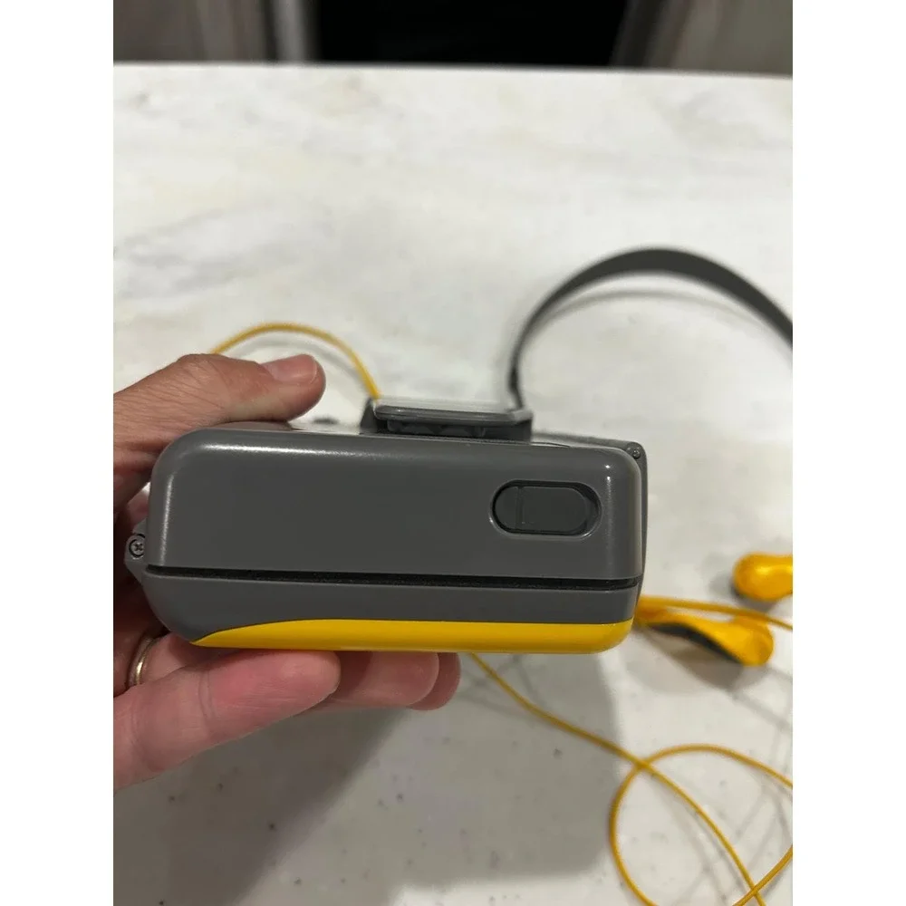 Sony Sports Walkman WM-FS191 AM/FM Cassette Player Yellow MDR-W14 Headphones